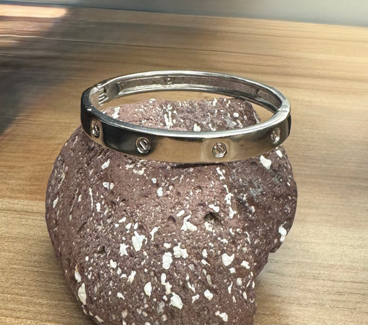 Cart Heart Hinge Bangle